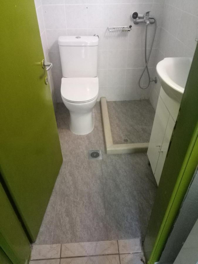 Irinis Cottage カラ・ネラ エクステリア 写真